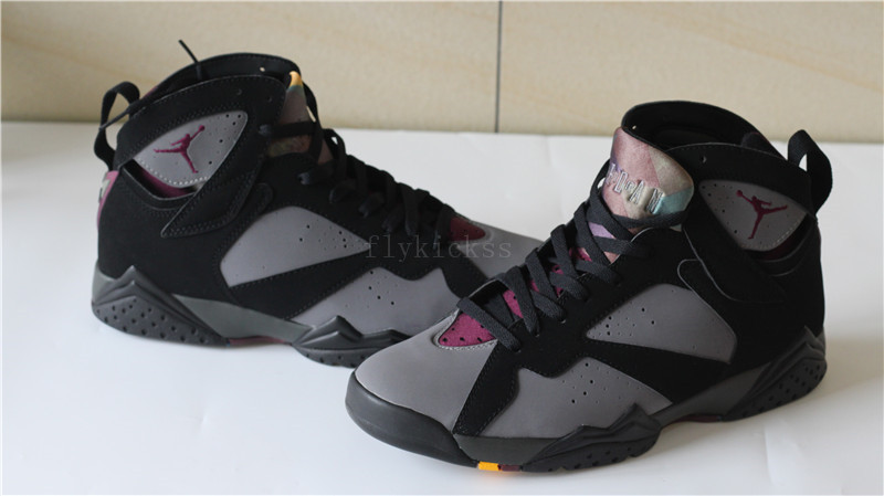 Air Jordan 7 Retro Bordeaux